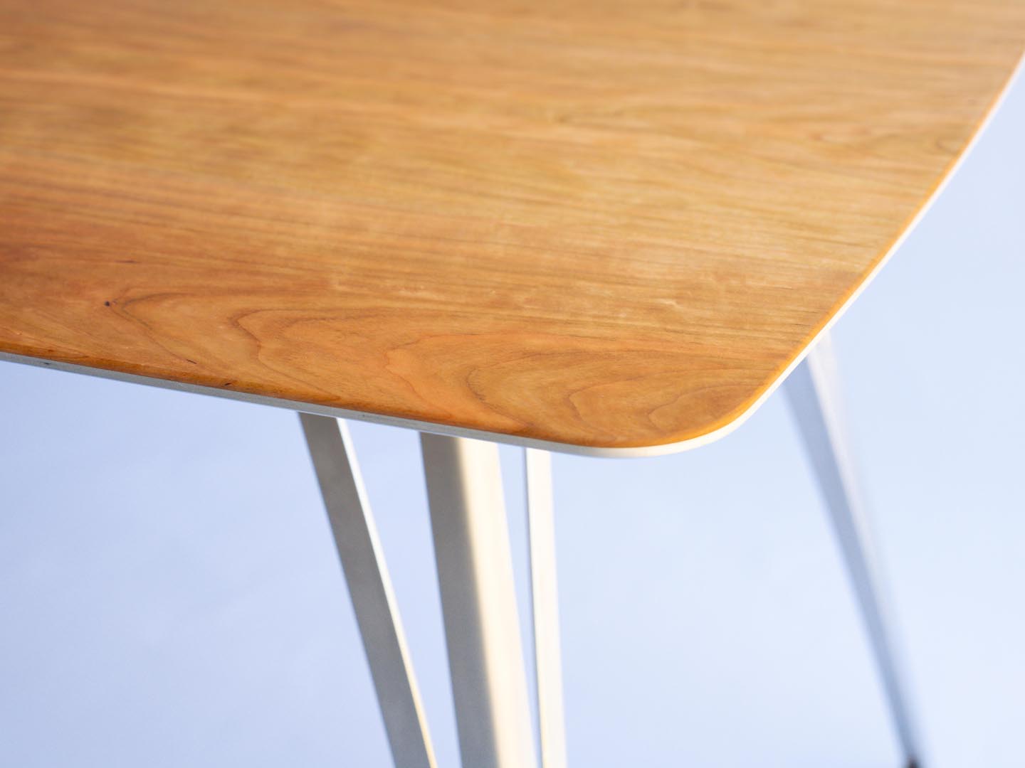 Fortis Table 10 Seat